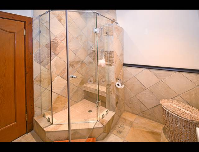 4 BEDROOM HOUSE FOR SALE IN KENSINGTON